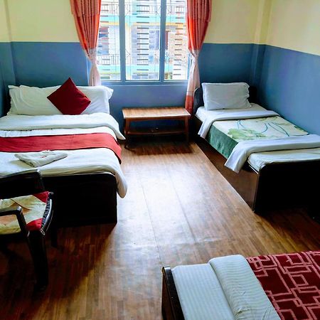 Hotel Piya Pvt Ltd 博卡拉 外观 照片